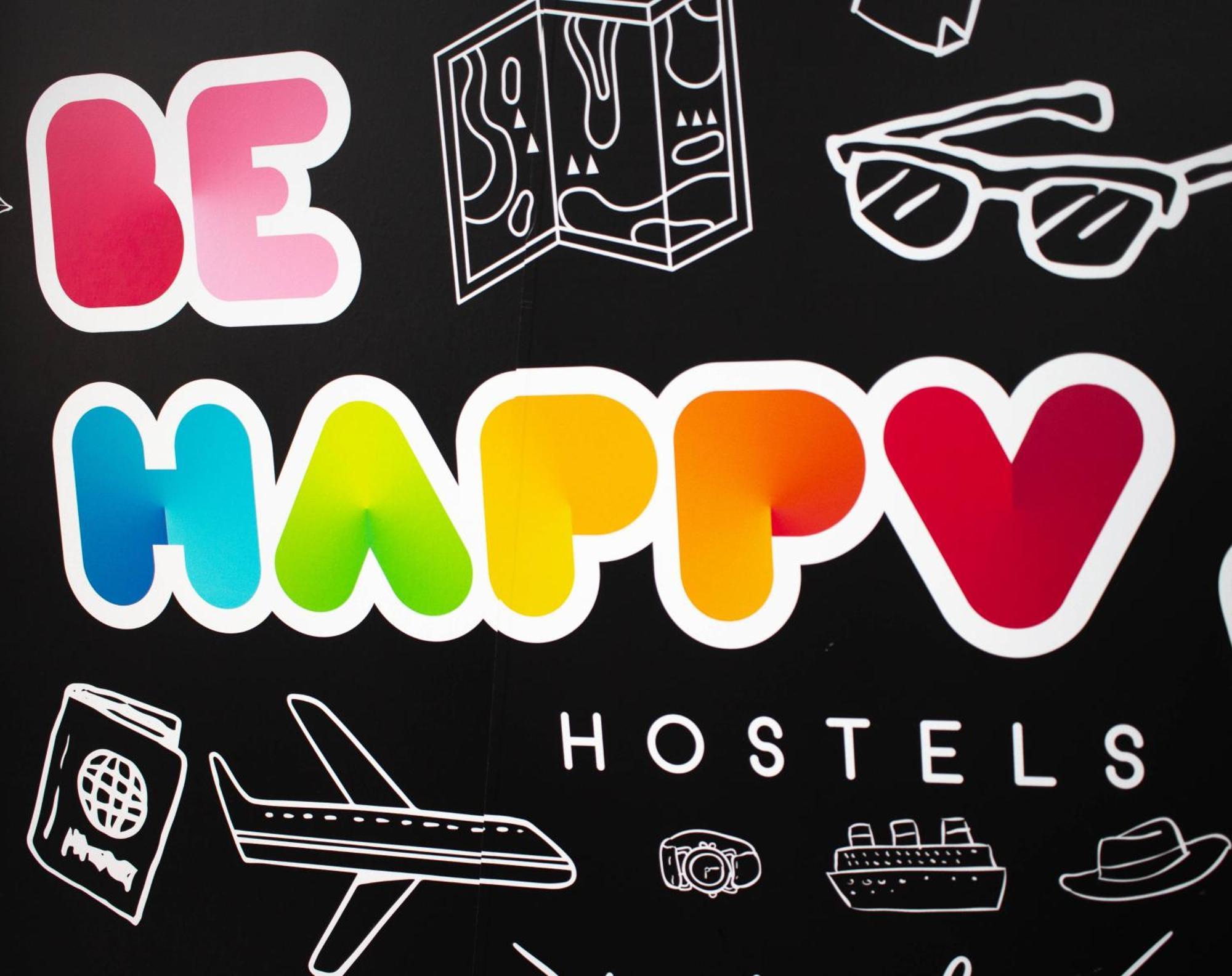 Be Happy Hostel Nerja Exterior foto